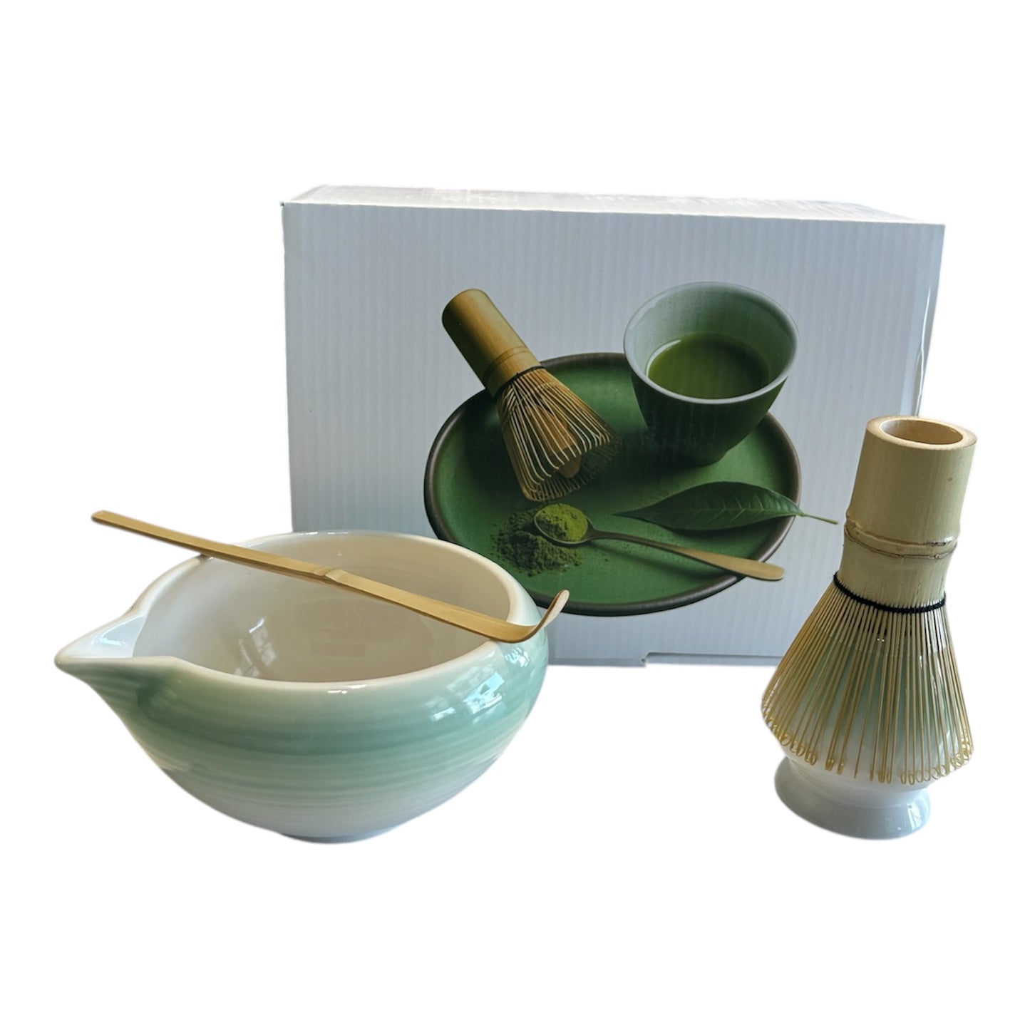 Boite cadeau avec ensemble de préparation de matcha